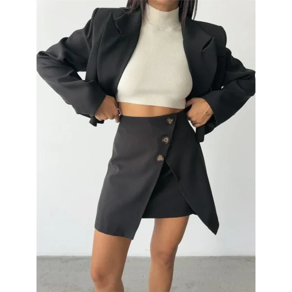 DÜĞE DETAYI ETEK  CROP CEKET TAKI  iyah