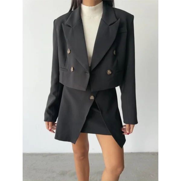 DÜĞE DETAYI ETEK  CROP CEKET TAKI  iyah