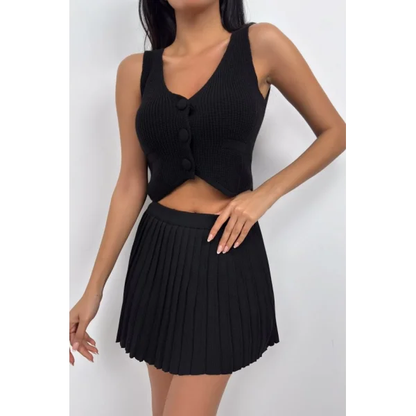 Düğme Detay Triko Yelek