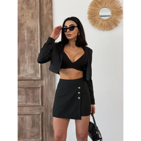 Düğme Detaylı Mini Şort Etek