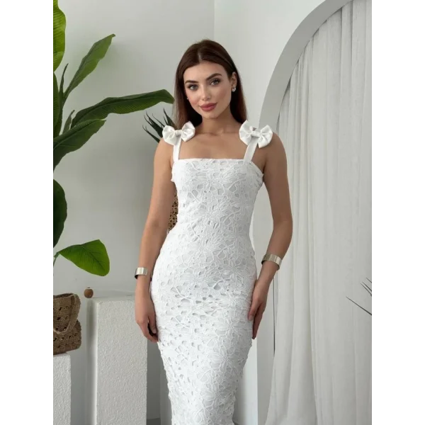 Egra Fiyonk Detaylı Elbise