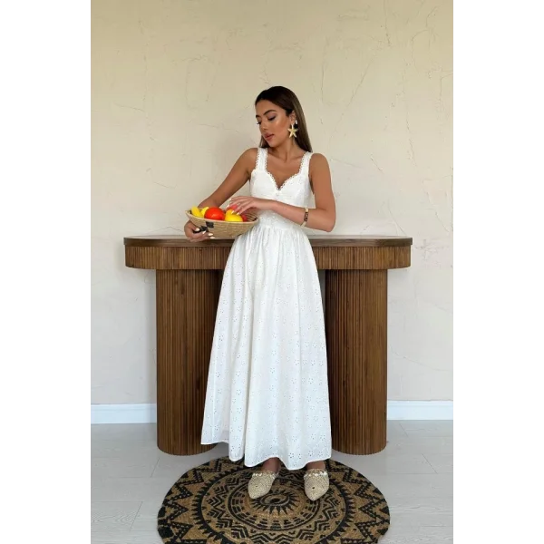 Ekru Dantel Detaylı Askılı Elbise