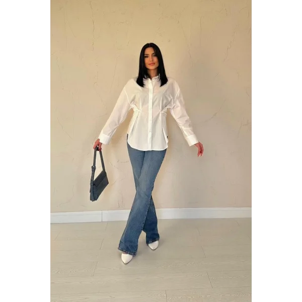 Ekru Düğme Detaylı Gömlek