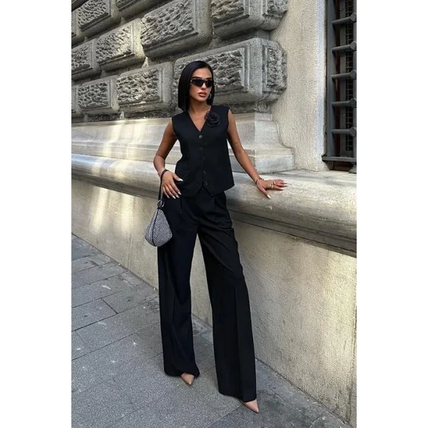 Elayne Akseuarlı Detay Yelek Takım 9900