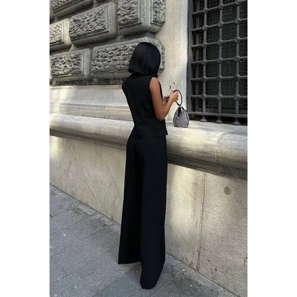 Elayne Akseuarlı Detay Yelek Takım 9900