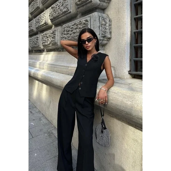 Elayne Akseuarlı Detay Yelek Takım 9900