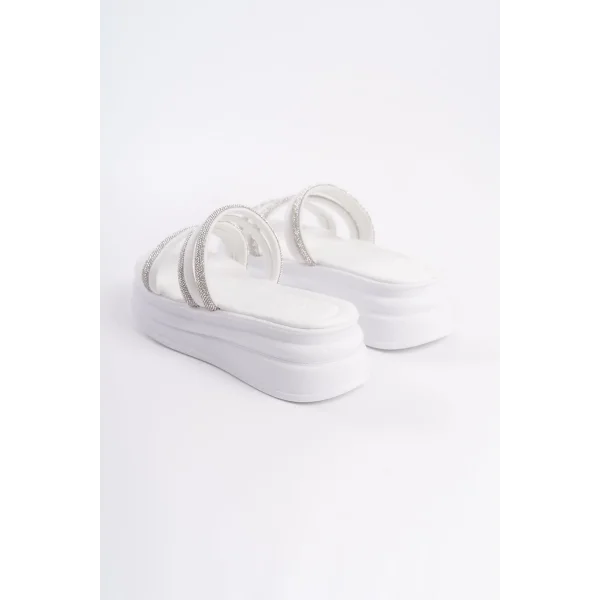 ELISE Düz Topuklu Şeritli Taşlı Kalın ve Ortopedik Taban Kadın Terlik  CBT - Beyaz