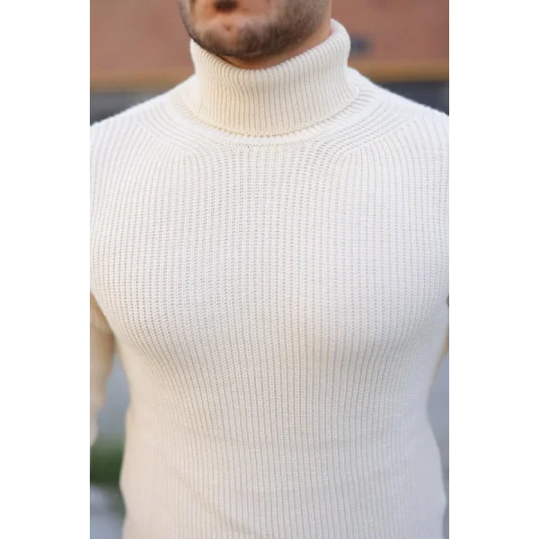 Erkek Boğazlı Örme Kazak