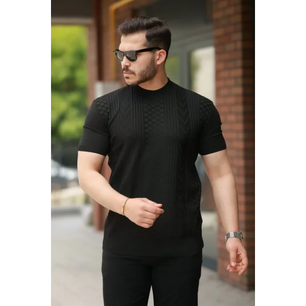 Erkek Desen Dokulu Kısa Kollu Tişört