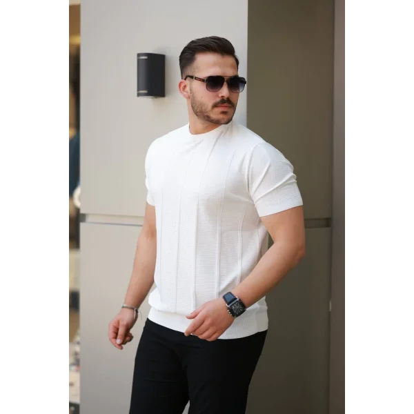 Erkek Desenli çizgi Kabartmalı Kısa Kollu Tişört