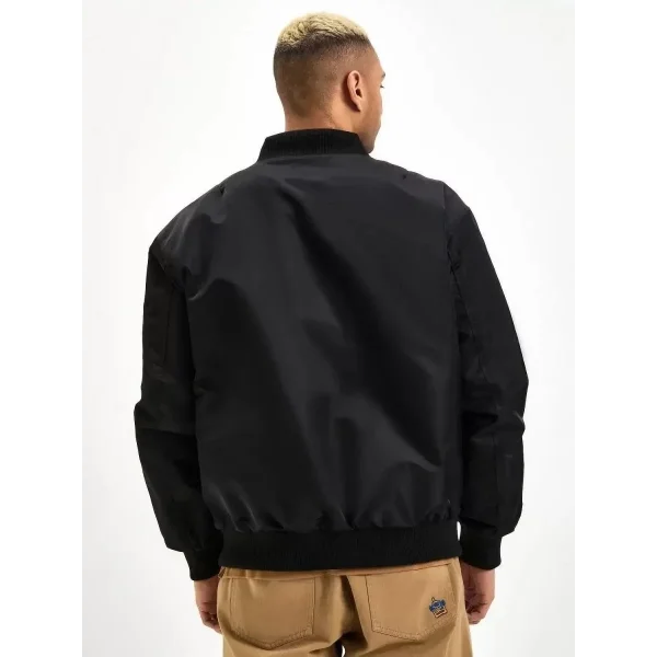 Unisex Siyah Bomber Mont – Su İtici Kumaş, Kapitone Astarlı, Fermuarlı ve Günlük Kullanıma Uygun Ceket- Siyah