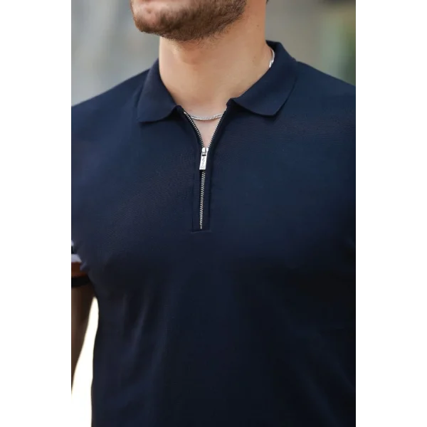 Erkek Fermuar Yakalı Kolları Desenli Kısa Kollu Tişört