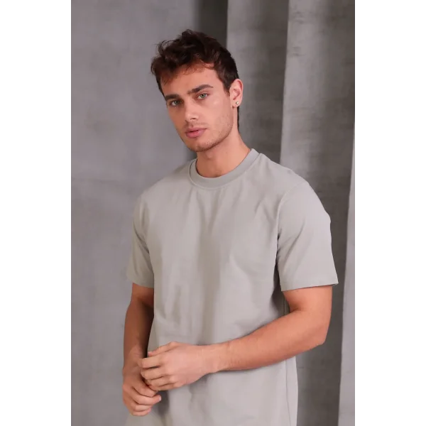 Erkek Relax Fit Bisiklet Yaka %100 Pamuk Rahat Kesim Basic Tişört
