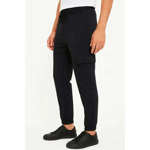 Erkek Siyah Jogger Eşofman Altı Rahat Kalıp, Kargo Cepli, Lastikli Paça, Günlük Spor Pantolon - Siyah