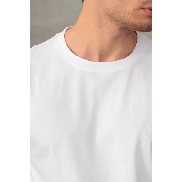 Erkek Slim Fit Bisiklet Yaka %100 Pamuk Dar Kesim Basic Tişört