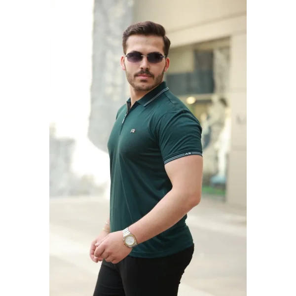 Erkek Yaka Ve Kolları çizgi Detaylı Fermuar Yakalı Kısa Kollu Tişört