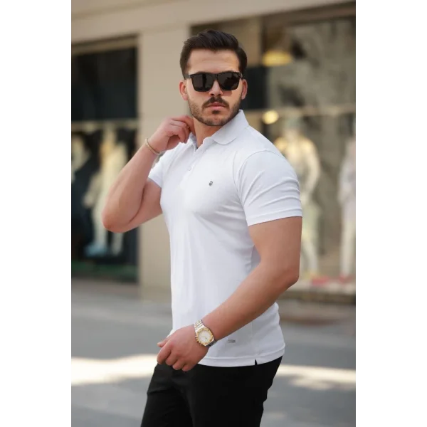 Erkek Yakalı Arma Detaylı Kısa Kollu Tişört