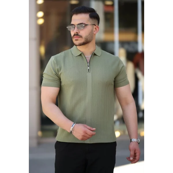 Erkek Yakası Fermuarlı Kısa Kollu T-shirt