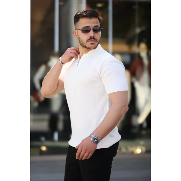 Erkek Yakası Fermuarlı Kısa Kollu T-shirt