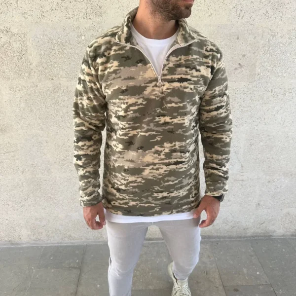 Erkek Yarım Fermuarlı Desenli Polar Sweat – Haki Kamuflaj Yakalı, Uzun Kollu, Oversize Rahat Kalıp - Haki