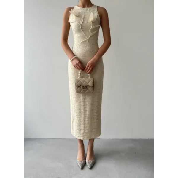 ers Çiçek Detaylı Elbise