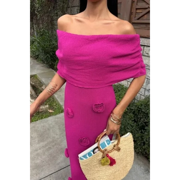 Eteği Gül Detay Madonna Yaka Elbise 2863