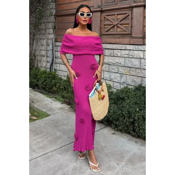 Eteği Gül Detay Madonna Yaka Elbise 2863