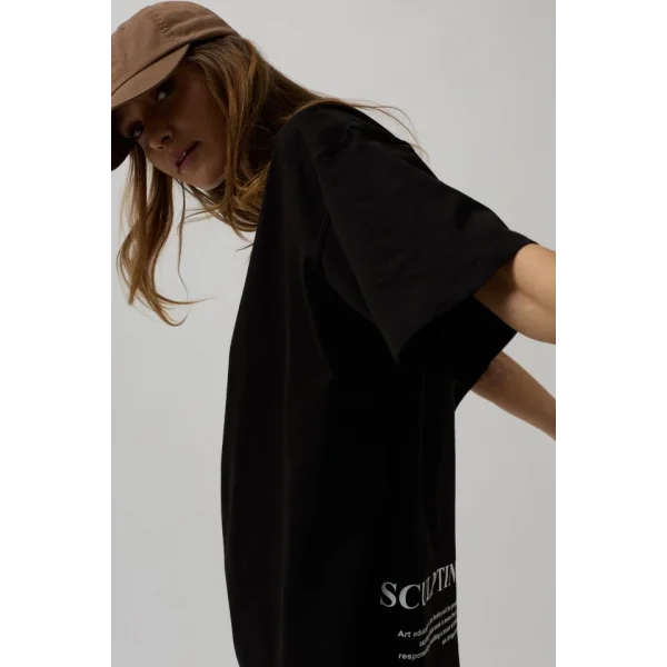 Etek Ucu Baskili Tshirt