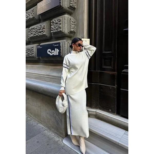 Etekli Spor Çizgili Takım 9991