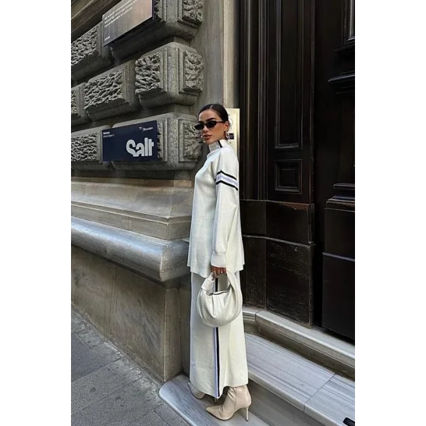 Etekli Spor Çizgili Takım 9991