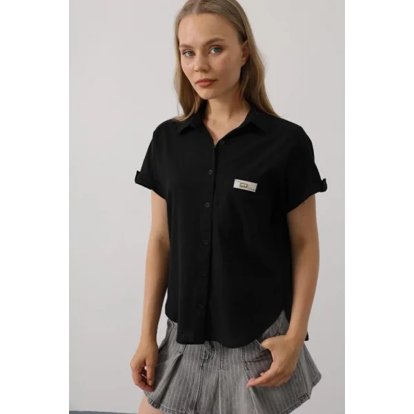 Etiket Detaylı Yarım Kol Gömlek - Siyah