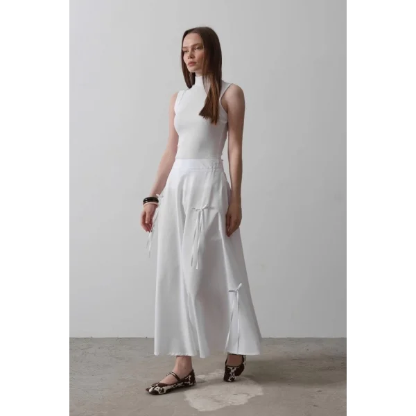 Fiyonk Kloş Etek - Beyaz