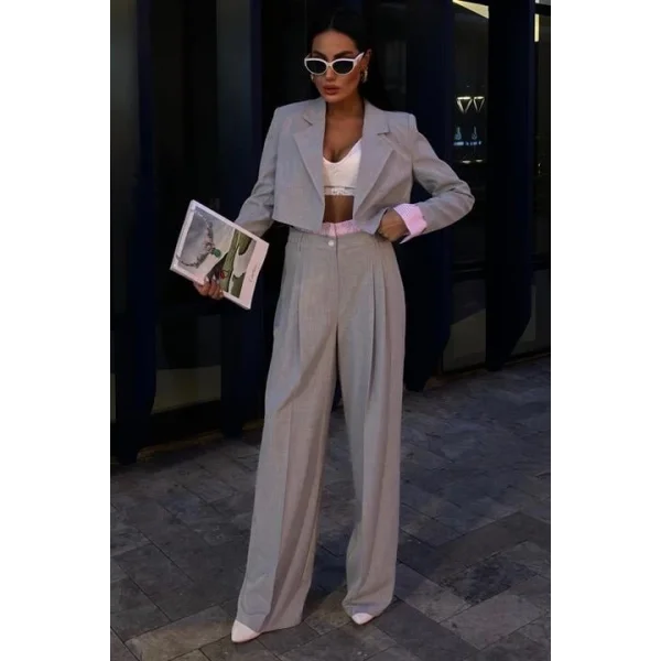 Garni Detaylı Crop Ceketli Takım 10075