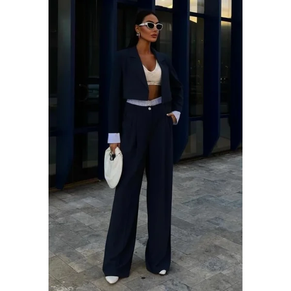 Garni Detaylı Crop Ceketli Takım 10075