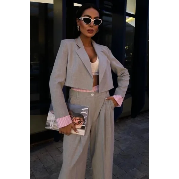 Garni Detaylı Crop Ceketli Takım 10075