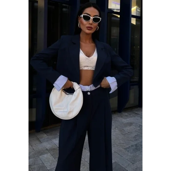 Garni Detaylı Crop Ceketli Takım 10075