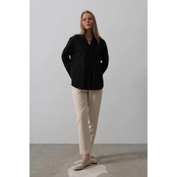 Geniş Manşet Detaylı Gömlek - Siyah