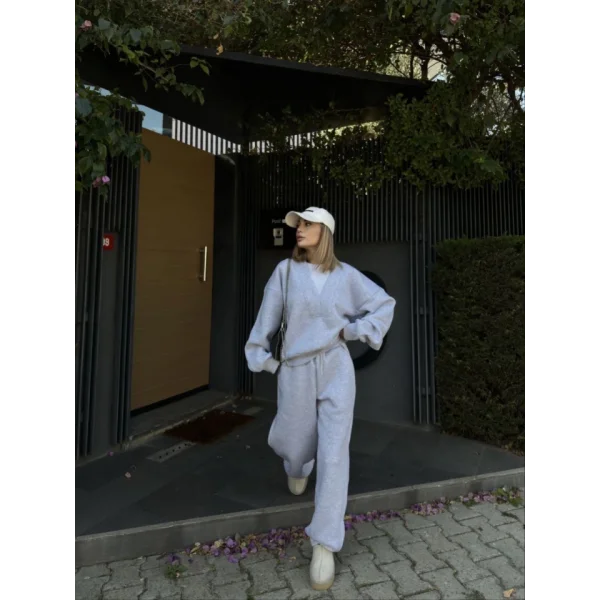 Geniş V Yaka Üç İplik weat Takım  Gri