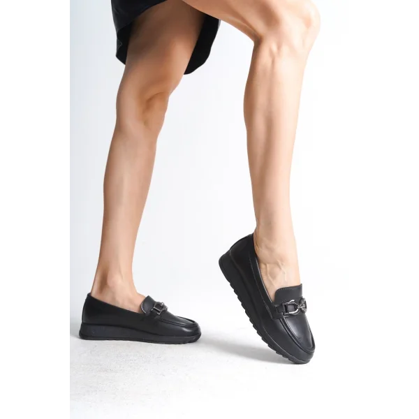 GISELLE Ortopedik Rahat Taban Toka Detaylı Klasik Kadın Babet Anne Ayakkabısı  CST - Siyah