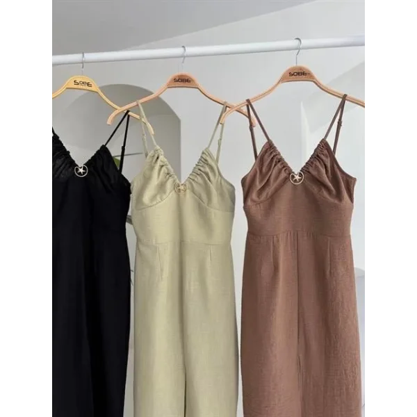 Göğsü Aksesuarlı Önü Yırtmaçlı Elbise 2899