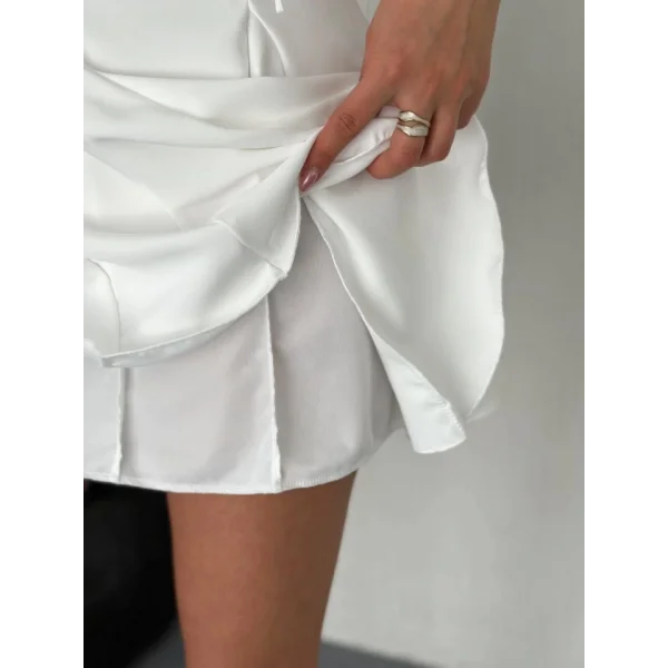 Göğüs Bağlamalı Kolsuz Mini Boy Elbise - Beyaz