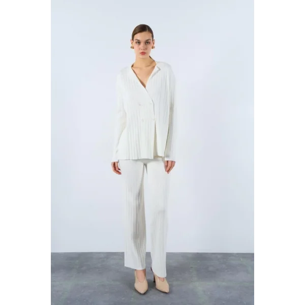 Gömlek Yaka Düğmeli Takım  Ekru