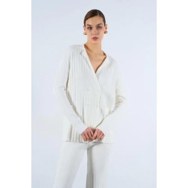 Gömlek Yaka Düğmeli Takım  Ekru