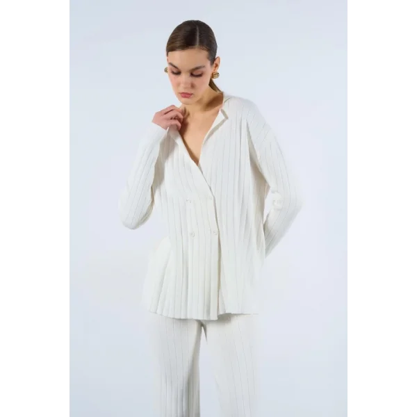 Gömlek Yaka Düğmeli Takım  Ekru