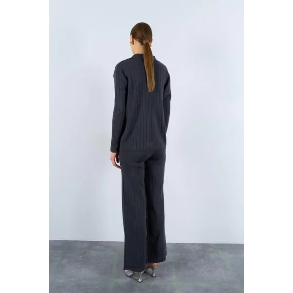 Gömlek Yaka Düğmeli Takım  Füme