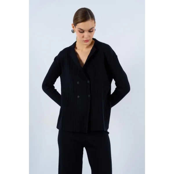 Gömlek Yaka Düğmeli Takım  Siyah