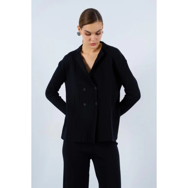 Gömlek Yaka Düğmeli Takım  Siyah