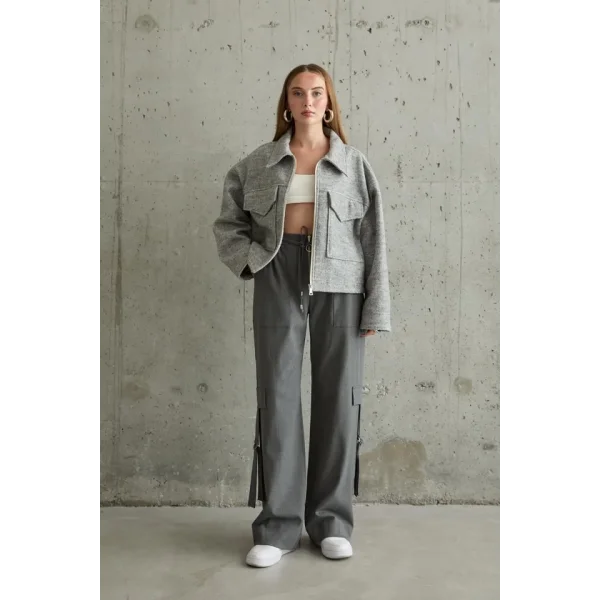 Gri Cebi Kapaklı Kaşe Ceket