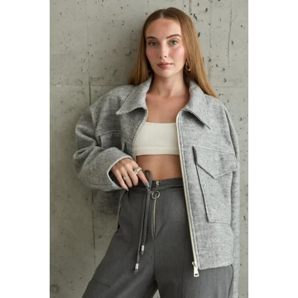 Gri Cebi Kapaklı Kaşe Ceket