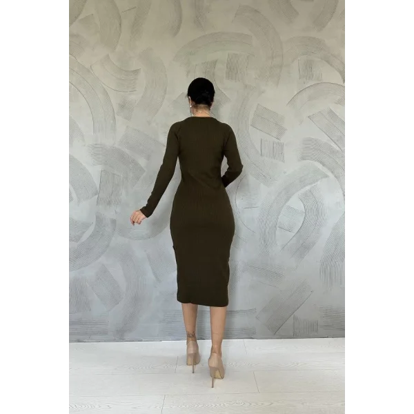 Haki Eteği Yırtmaçlı Triko Elbise